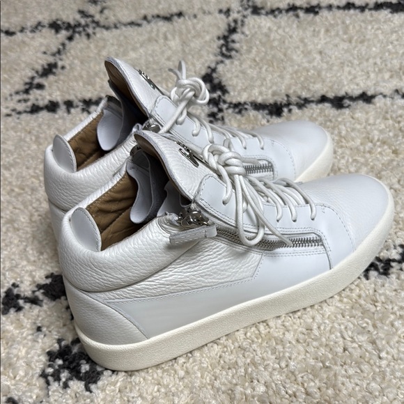 Giuseppe Zanotti Other - Giuseppe Zanotti White Leather Sneakers